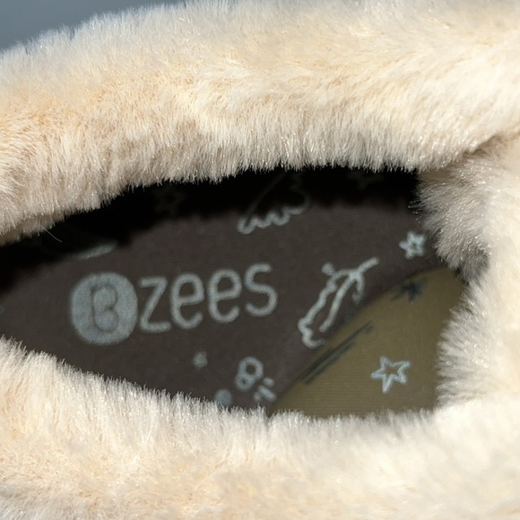 Women's BZees Golden Toffee Sherpa BootsSize 8 M - Picture 12 of 14